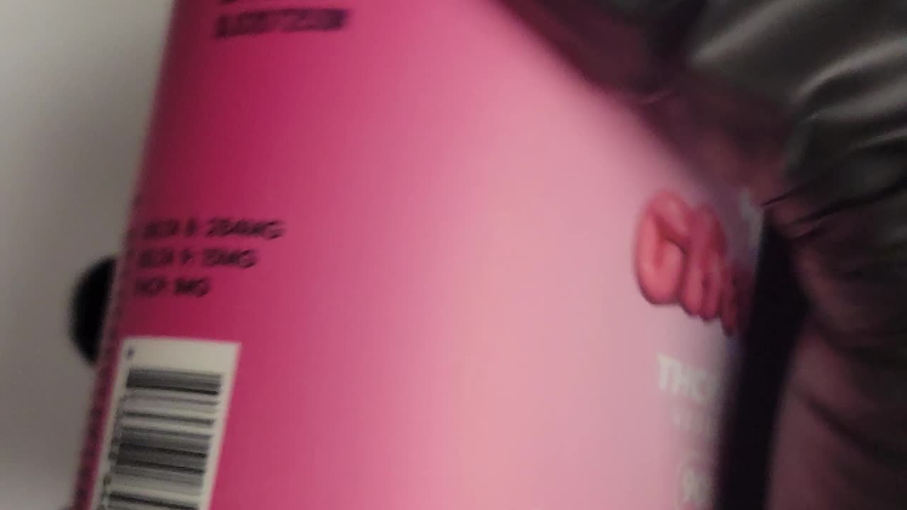 9000mg of THC Gummies - Strawmelon