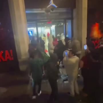 Diversity be looting