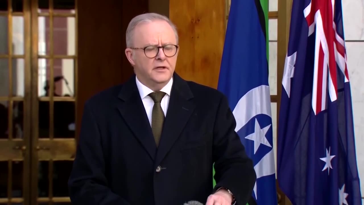 Australia says it will recognize a Palestinian state 08/11