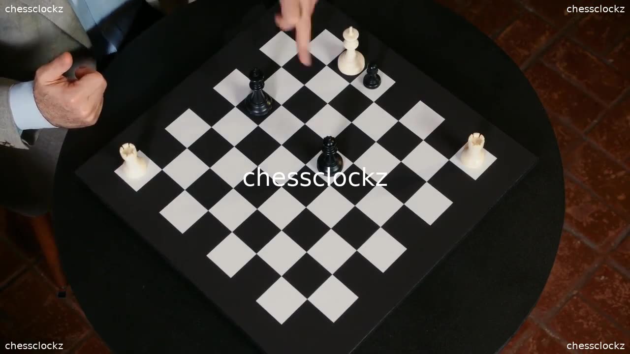 03. MasterClass - Garry Ksaporov Teaches Chess - Double Attacks Part 1