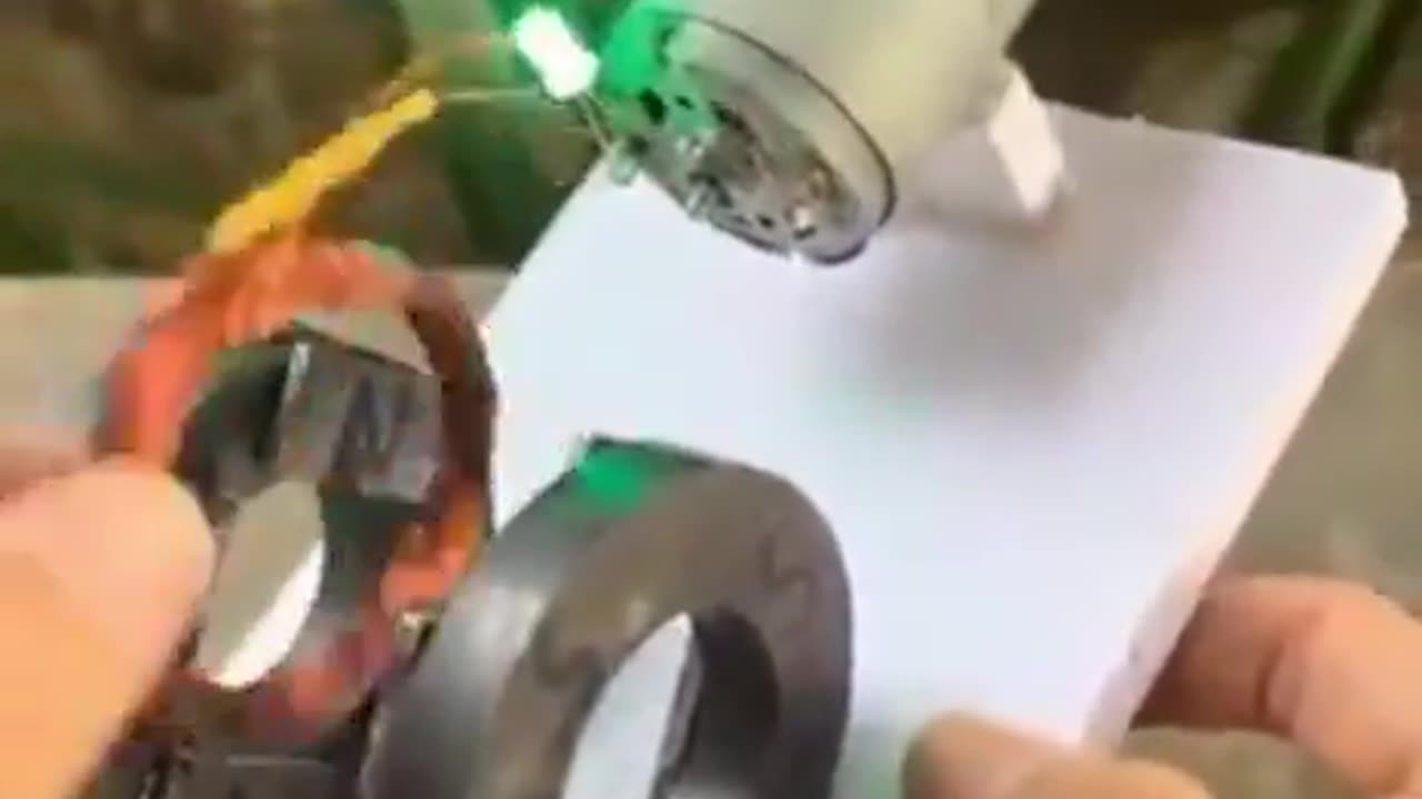 A SIMPLE ELECTRICITY-PRODUCING DEVICE MADE FROM MAGNETS DEMONSTRATES THAT ENERGY IS FREE AND CLEAN