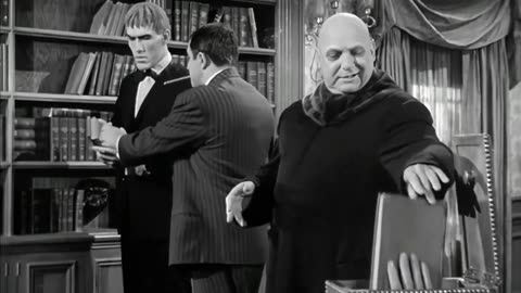 The Addams Family S2 E08 - Morticia, the Writer