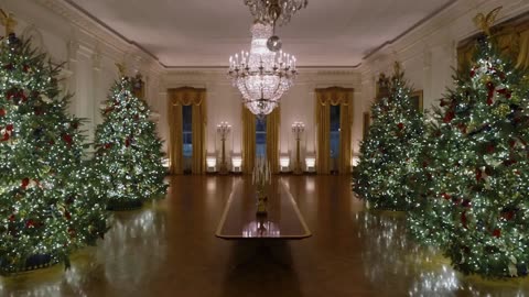 First Lady Melania Unveils White House Christmas Decorations
