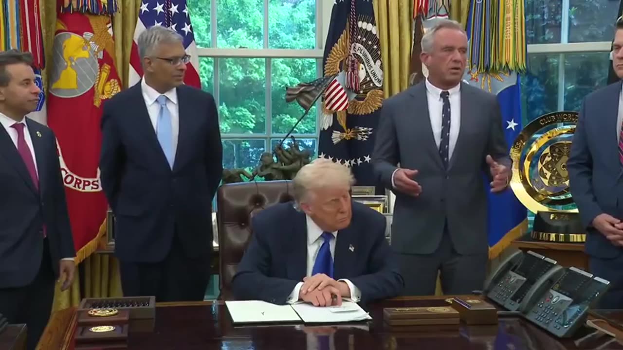 CIA said they could kill the entire US population for 29 cents a person - RFK Jr