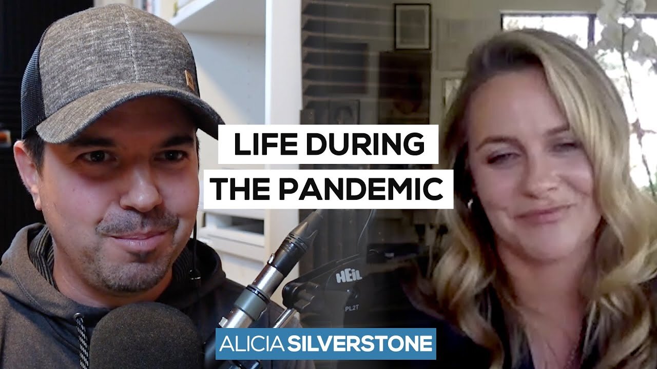 Alicia Silverstone Discusses Life During The Pandemic