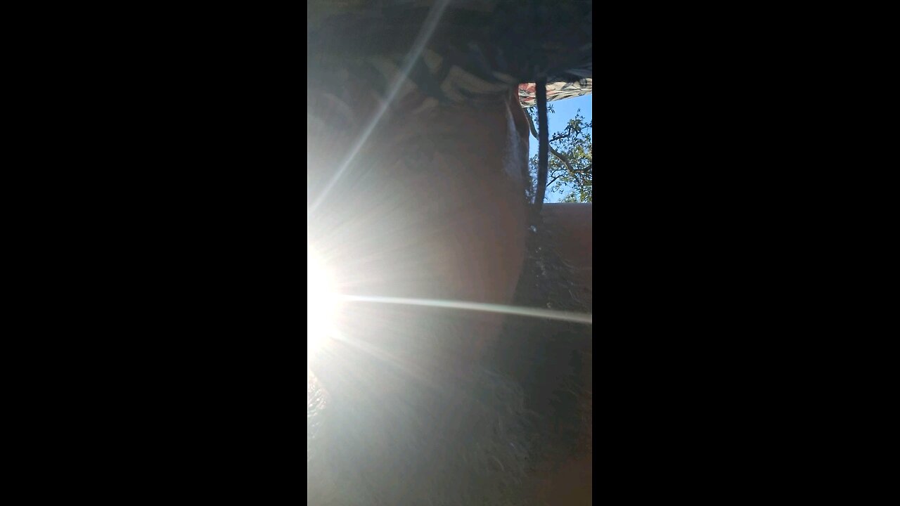 catch the glow ✨️ 💛 😌 stay in the know