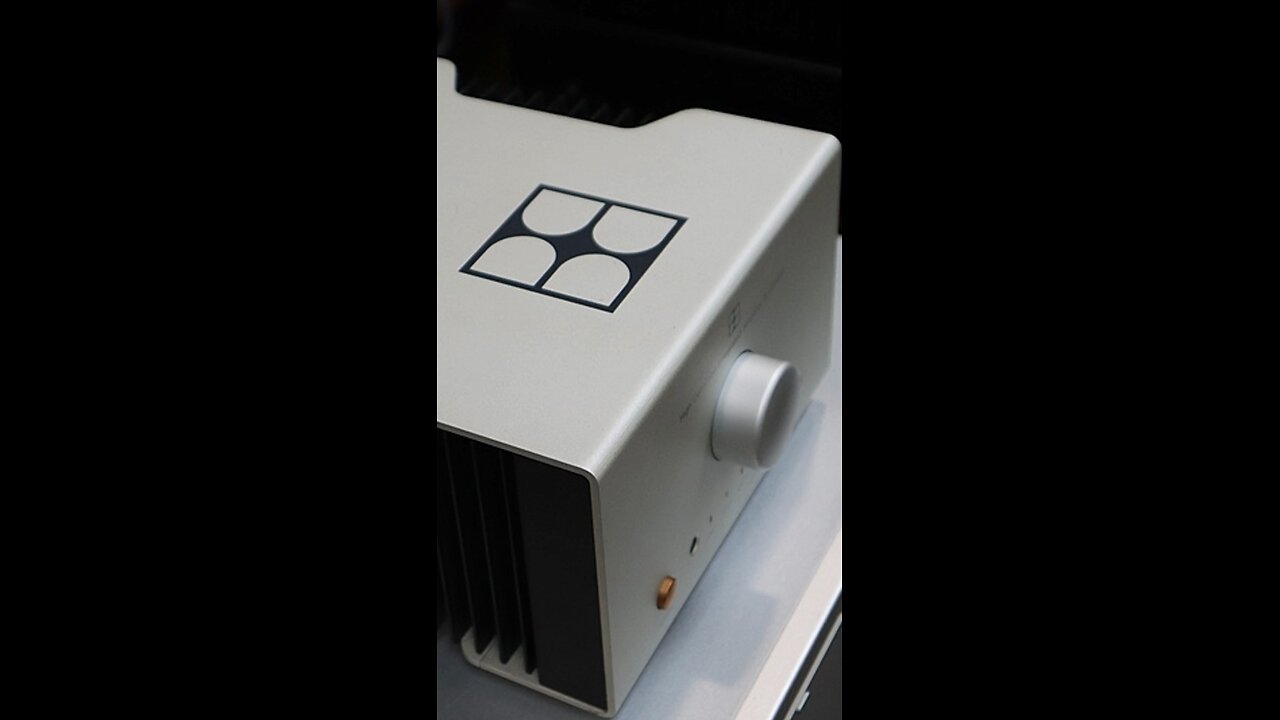 Bit & Beat Blue Amp - hifiplaza