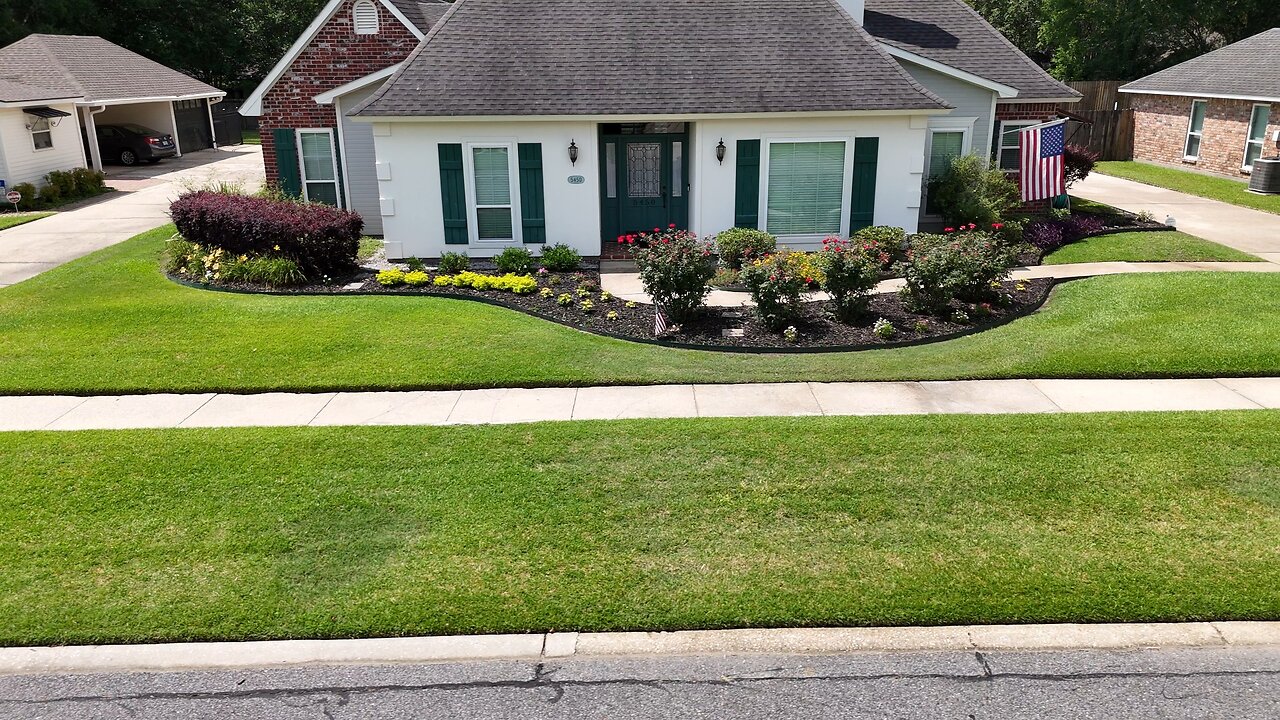 DJI Air 3 Sideways Down the Street