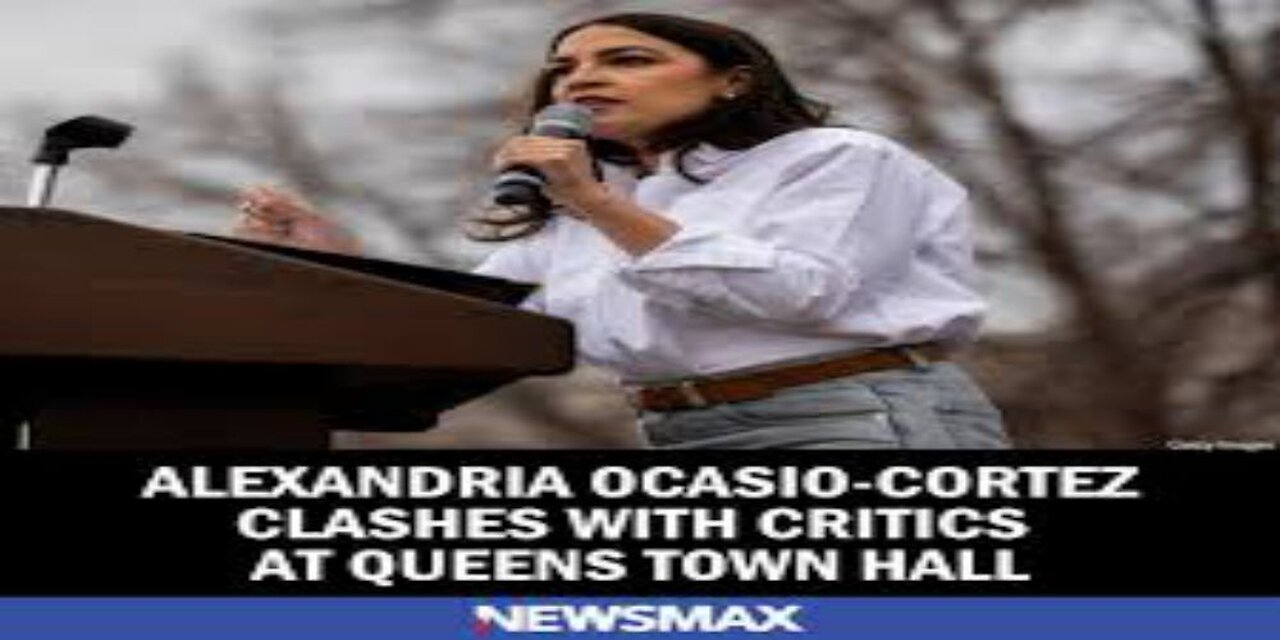 Ocasio-Cortez Clashes With Critics at Queens Town Hall