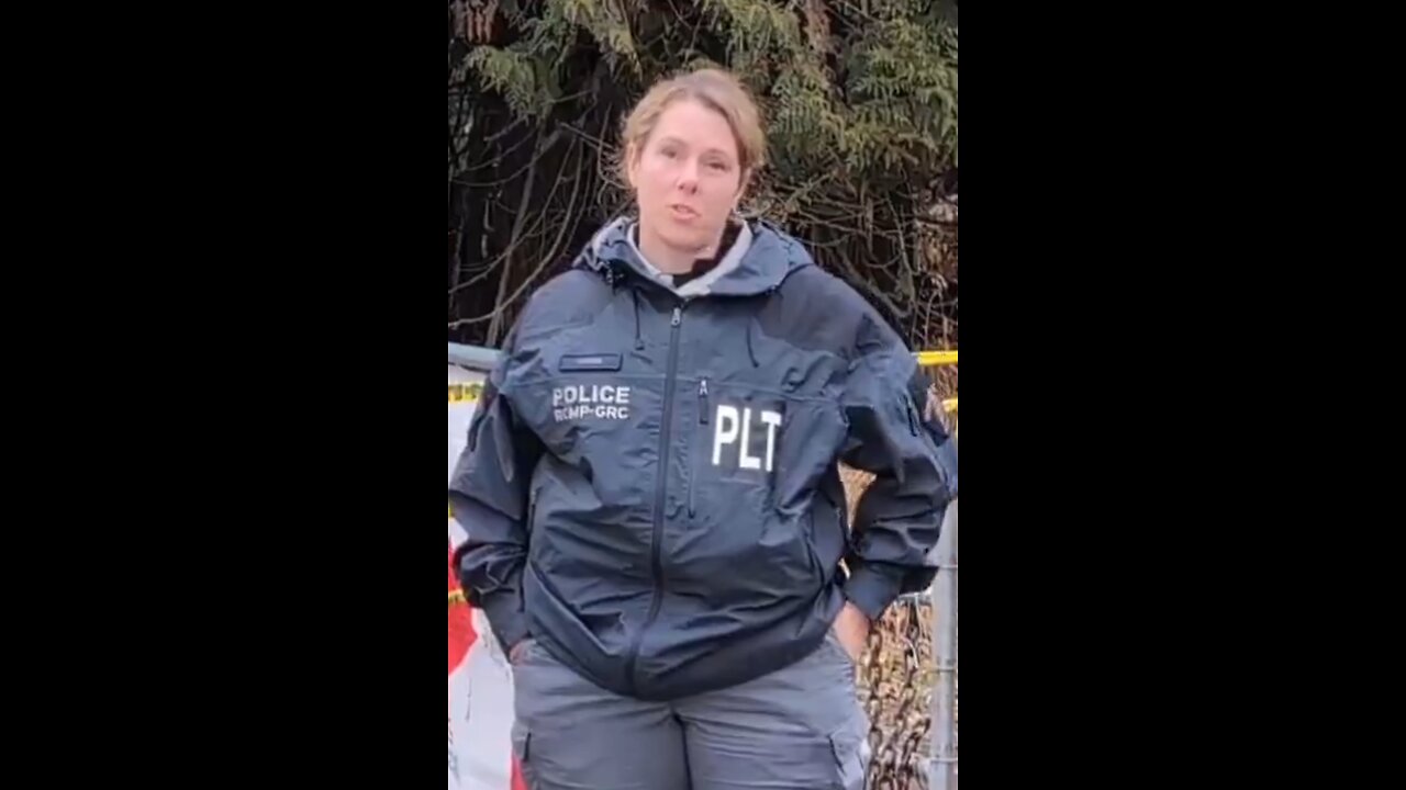 kissing good bye after the eliminated ostriches