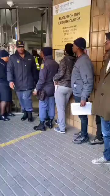 South Africa: Police bust major UIF fraud ring; Labour official among 20 suspects to be arrested