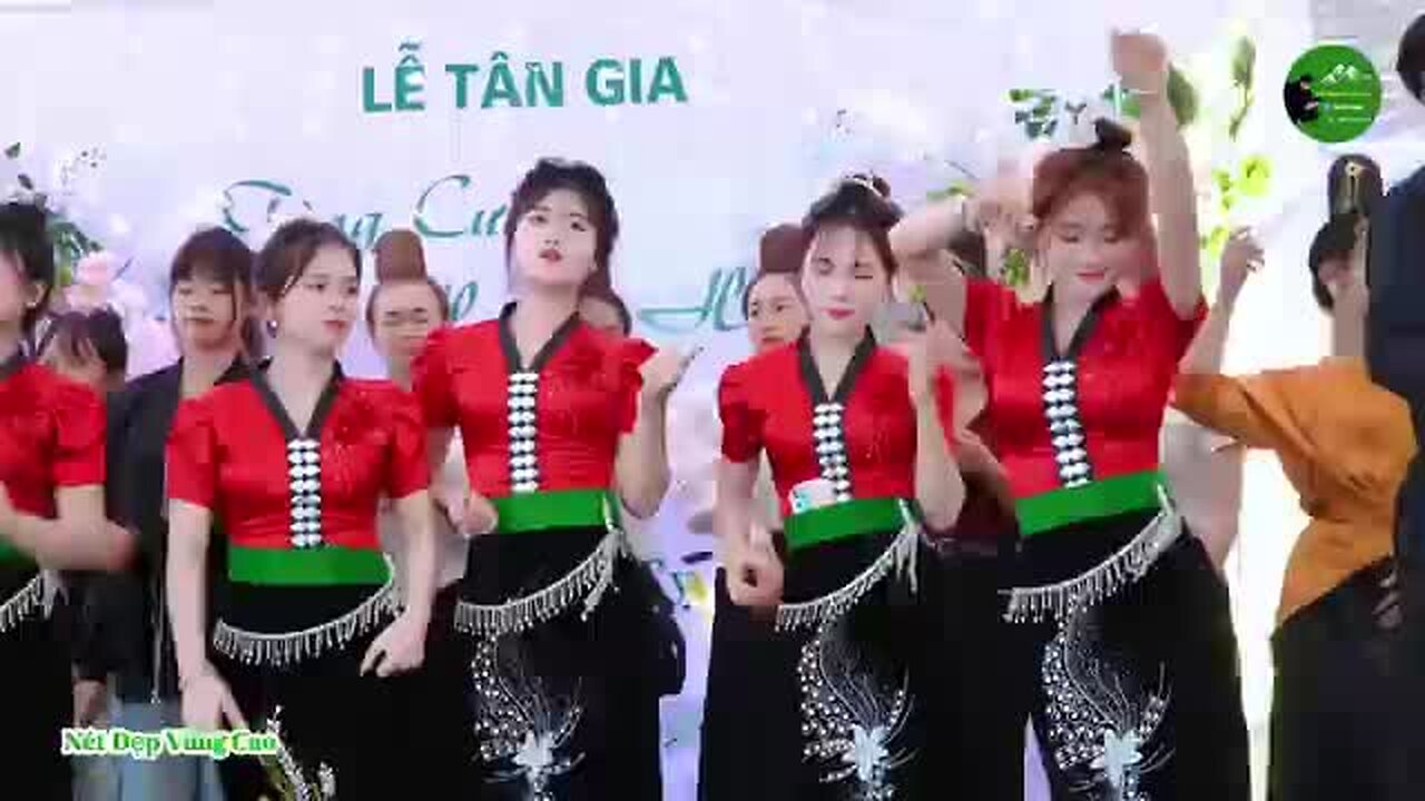 Northwest wedding dance music