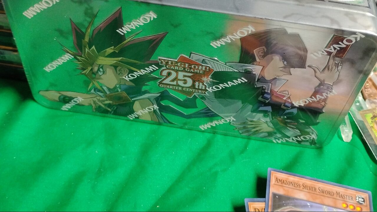 Yu-Gi-Oh! 25th - Quarter Century Tin Opening