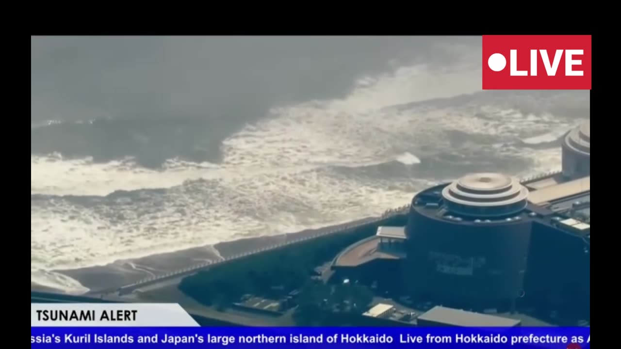 8.8 M Earthquake Near Kamchatka Causes Tsunami Warning for Hokkaido & Pacific | #BreakingNews