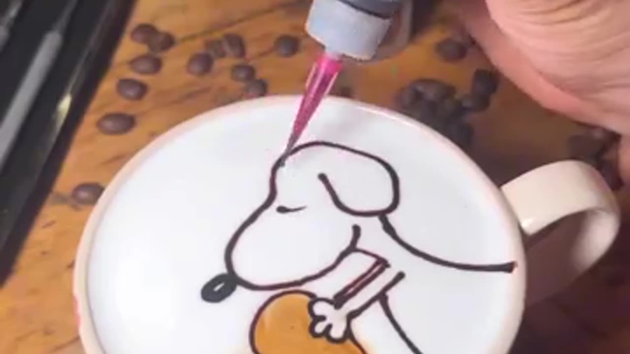 Lovely Snoopy Latte🤎🤯