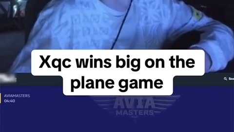 Xqc wins big on the plane game🤯🤑