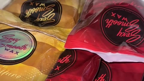 @esthetician_pris Reviews Sexy Smooth Cherry Desire & Golden Allure Hard Wax | Waxing Tips