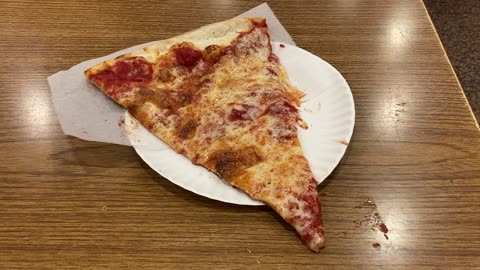 Anthony Bourdain’s Favorite Slice @ NY Pizza Suprema (Manhattan)