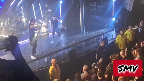 #ShittyMillennialVideos 📱📹🎬 WCAR 🌹💒 - Daggers 🗡️🪓⚔️ @ Roseland Theater Portland, OR 08/12/2025