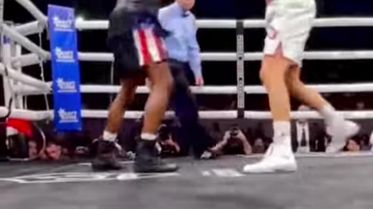 #knockout #boxing #shorts #combo #peekaboo #reels #youtubeshorts