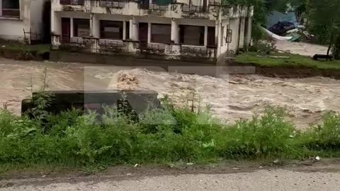 Indian Army pilots pulled off a daring dawn rescue