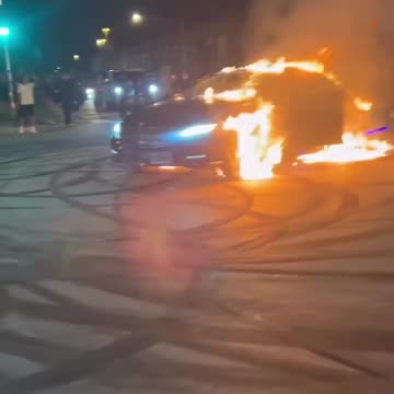 Chicago Diversity Sets Mercedes On Fire