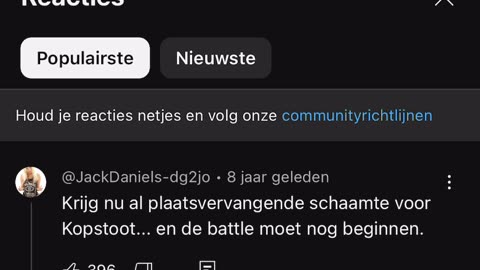Kippiekopstoot krijgt een zware kopstoot!!wat een mongool!!