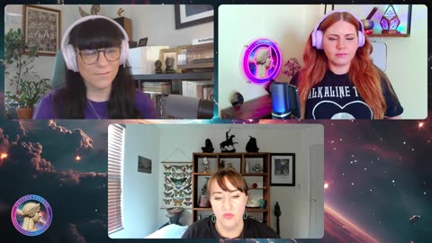 Ep. 21 - Ancient Structures, Non-Linear Time, & Alternate Realities with Nikkiana Jones