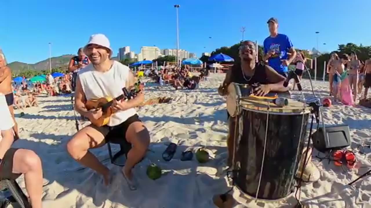 Samba at Beach 2
