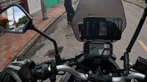 Parte 1 Uds que harían? #bogota #inseguridad #policia #bike #viralvideos @Pasa En Bogotá | Sr Bacc