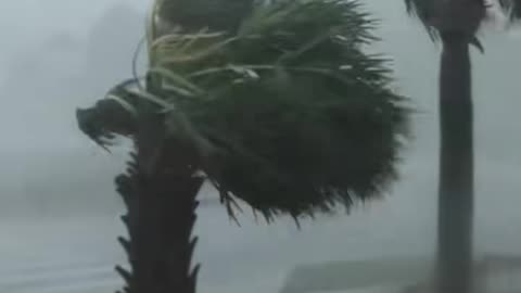 🔭👽 Florida Super Typhoon or Alien Encounter? Shocking UFO Sighting! | TheTruthAbove