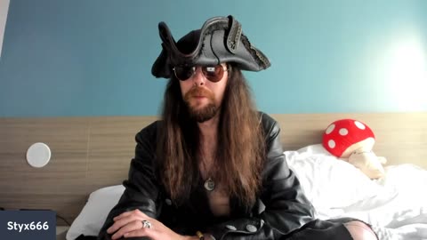 Thursday LIVE! Vampirate News and Bantz