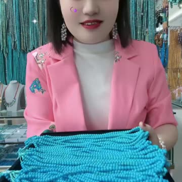 250609-10 Turquoise Bead Strand: Gradient Blue Mystery Around the Neck