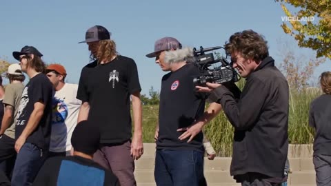 King Of The Road - Season 02 Episode 01 - The Quickest Piss In The West