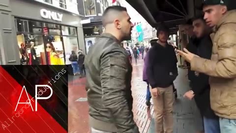 Ofux pakt groupie fan Iranier uit Nederweert aan🤣🤣🤣