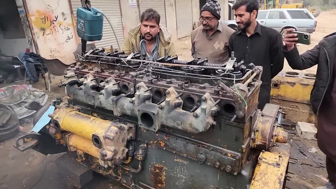 Rebuilding CAT Bulldozer Engine Completely Repair and Restore CAT Engine Broken Crankshaft