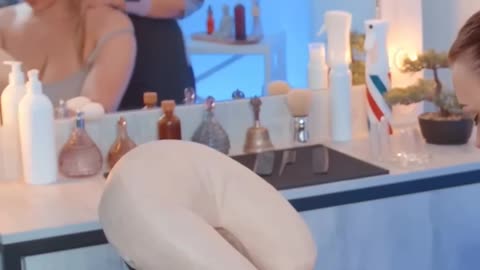 "How to Give Yourself a Relaxing Neck Massage"