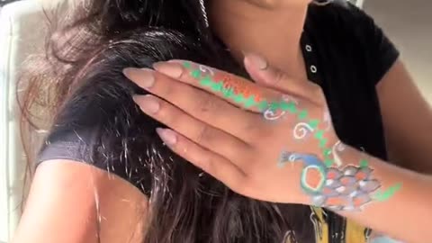 The colors are so bright!!! 💕, Sara Jilani #henna #art