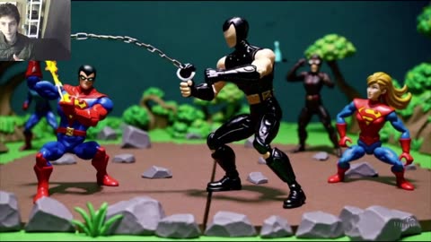 Superman Suit Action Figure VS Faceless Character Action Figure In A Battle Fake Stop Motion Video