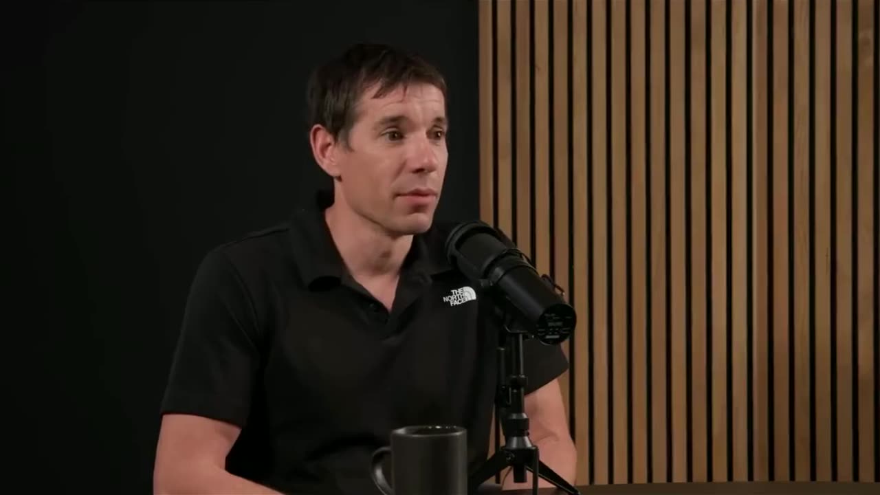 Die Adventurously - Alex Honnold and Andrew Huberman