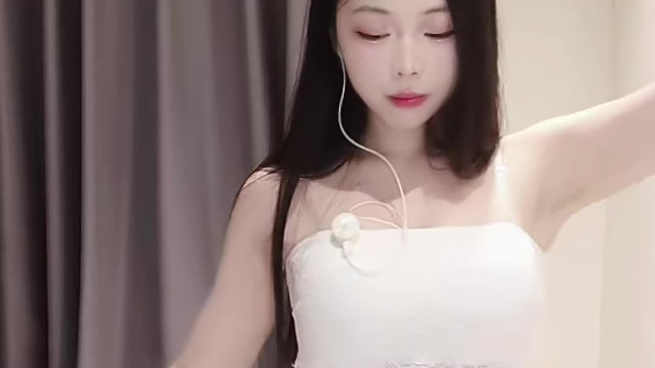 BIGO live Asian girls cam dance