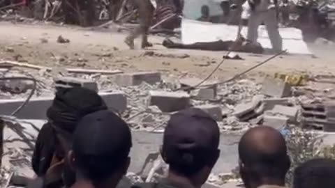 The occupation army is sniping at young men waiting for aid south of Khan Yunis