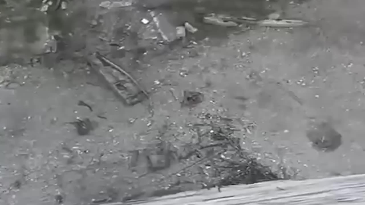 Point-Blank Firefight: Soldier Fights Off Infantry in Close Combat