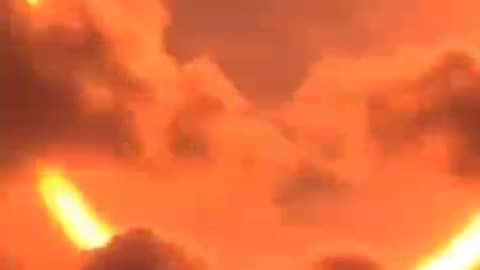 Mysterious BLOOD🩸MOON Total Lunar Eclipse 2025 w/Red Hue During TOTALITY. Has lingering Energetic Chaos. BE in Observational Neutrality