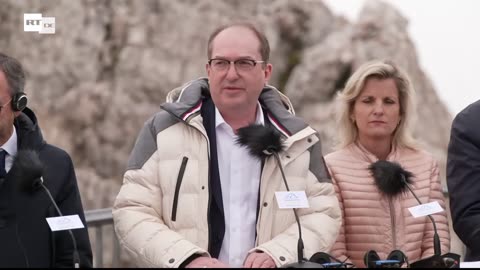 LIVE: Innenminister Dobrindt gibt mit Amtskollegen Pressekonferenz