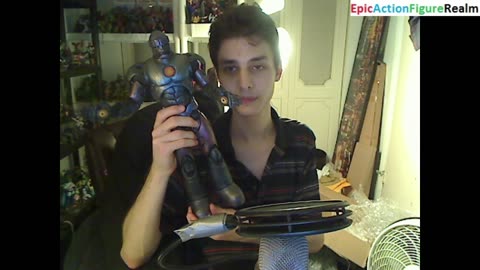 Unboxing The Marvel Legends Sentinel Action Figure