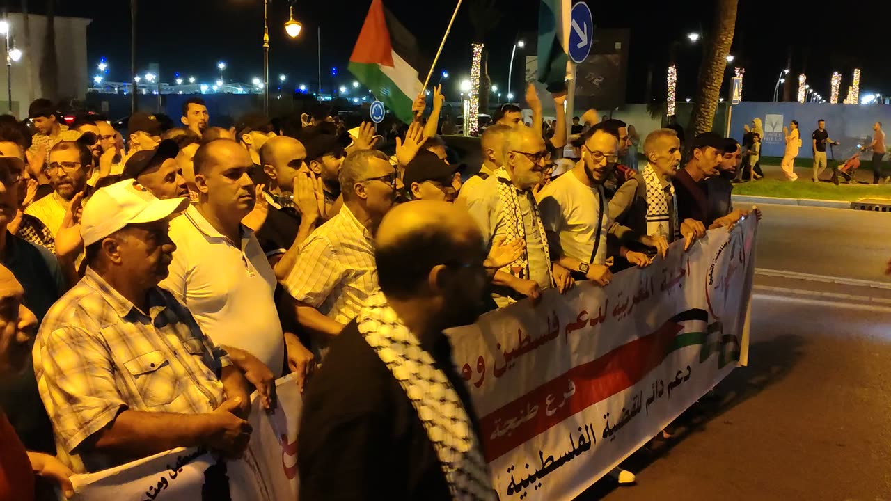مسيرة شعبية دعما لغزة الوفاء لدماء الشهداء طنجة 15 07 2025 حرية كرامة عدالة اجتماعية