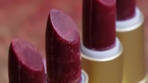 Make lipstick