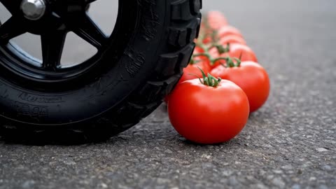 Tomato crushing ASMR