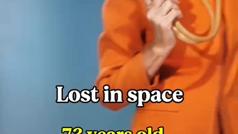 June Lockhart, beloved mother figure from ‘Lassie’ and ‘Lost In Space,’ dies at 100